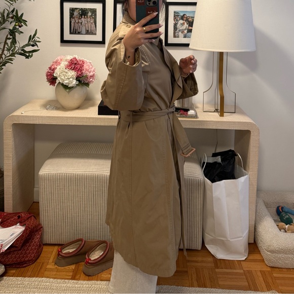 Vintage Tan Trench Coat - Picture 9 of 9